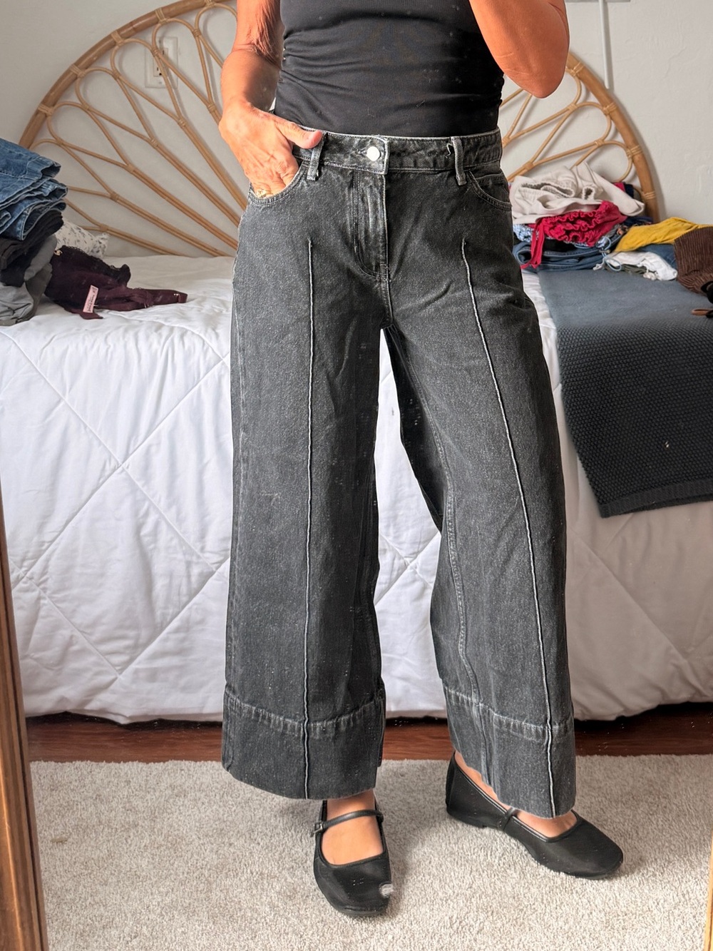 Zara Black Wide-Leg High-Rise Jeans with Wide Hem